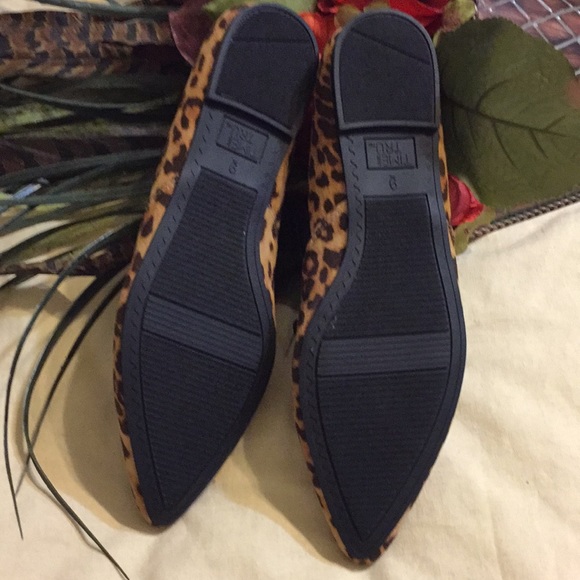 Time And Tru Women's Leopard Print Flats - Picture 5 of 8